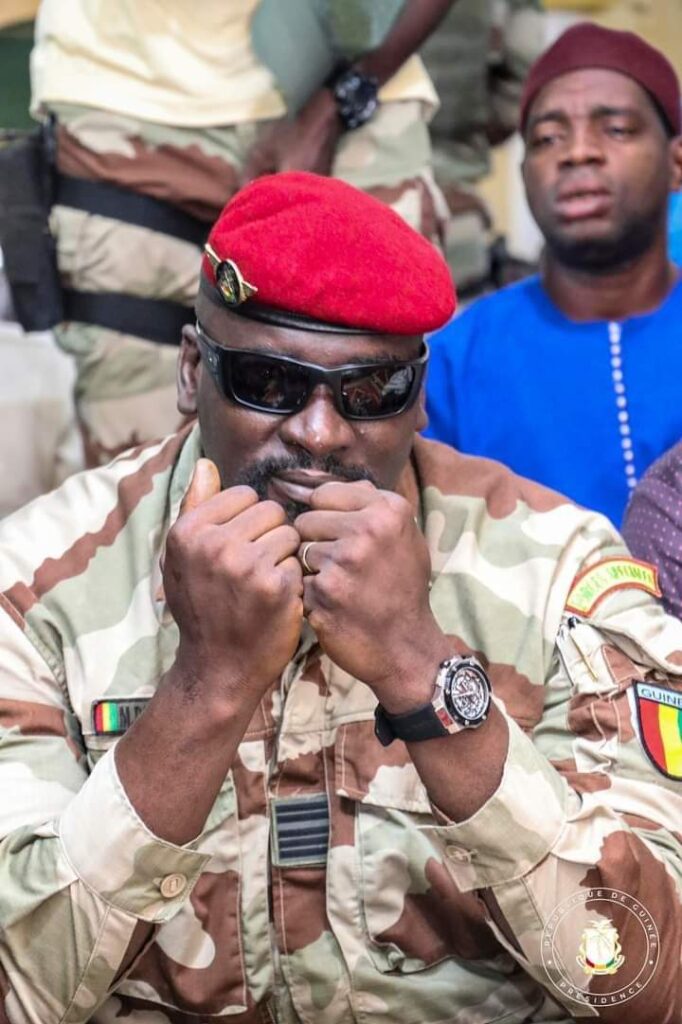 Secteur Minier guinéen : Mamadi Doumbouya lomoge deux directeurs
