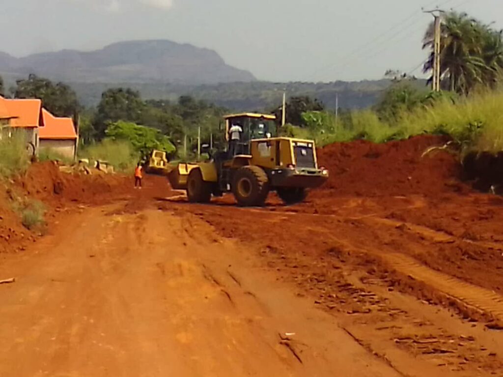 Kindia : Les travaux de bitumage des 12 km relancés