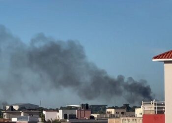 Mali: des coups de feu entendus à Bamako, au moins un camp de gendarmerie attaqué