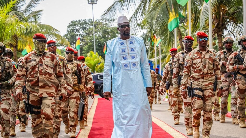 L’entourage Toxique Du Général Doumbouya, des Prédateurs Silencieux Et Tueurs de L’ombre. (Par Alpha Bayo)