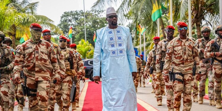 L’entourage Toxique Du Général Doumbouya, des Prédateurs Silencieux Et Tueurs de L’ombre. (Par Alpha Bayo)