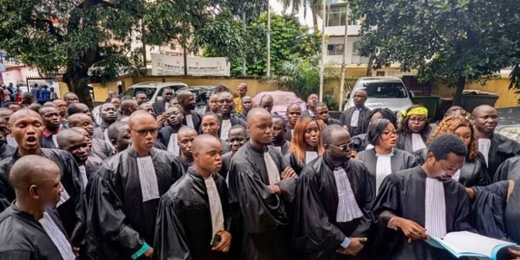 Procès de Gamalo: fin des réquisitions et plaidoiries, la décision attendue le 02 décembre
