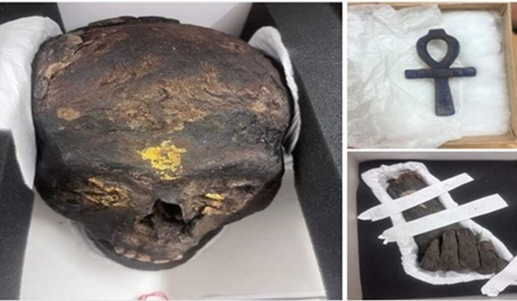 L’Allemagne remet au Caire trois artefacts de l’Égypte antique