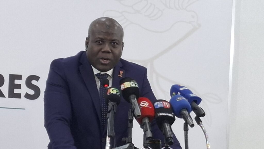 Perspective de crise budgétaire en Guinée : Pressions sur les compagnies minières et les entreprises privées