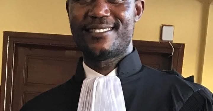 Barreau de Guinée: Me Modibo Camara radié pour escroquerie, faux et usage de faux (Copie)