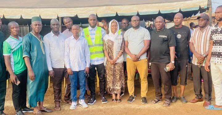 Guinée : le PDG de JAGUAR SECURITY SERVICES soutient le football à la base