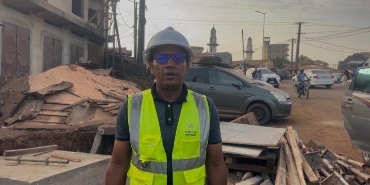 Bambeto – Conakry : les travaux de l’échangeur ralentis par l’occupation anarchique de la voie( entreprise)