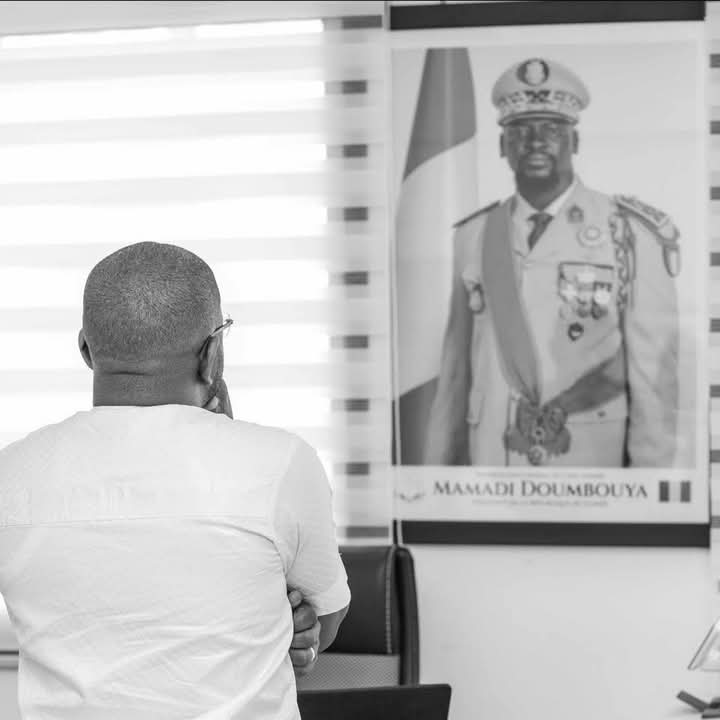 Le général Mamadi DOUMBOUYAH pose des actes qui nous donnent de l’espoir d’une nouvelle Guinée ( Abdoulaye KEITA)