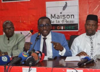 Crise politique en Guinée : le premier ministre invité à ouvrir un couloir de dialogue dans un bref délai !