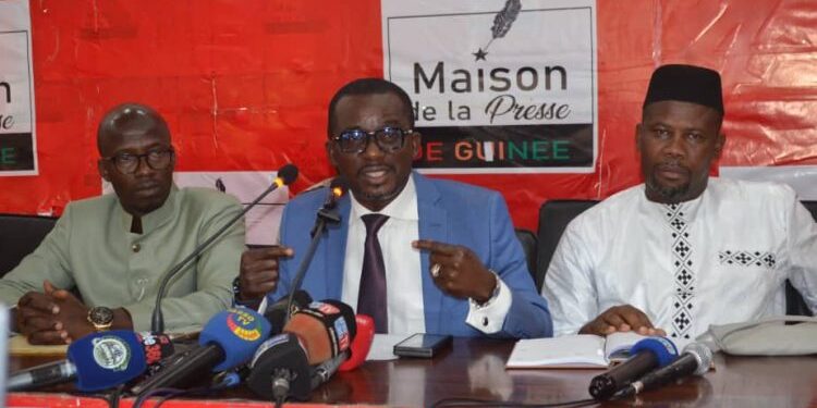 Crise politique en Guinée : le premier ministre invité à ouvrir un couloir de dialogue dans un bref délai !