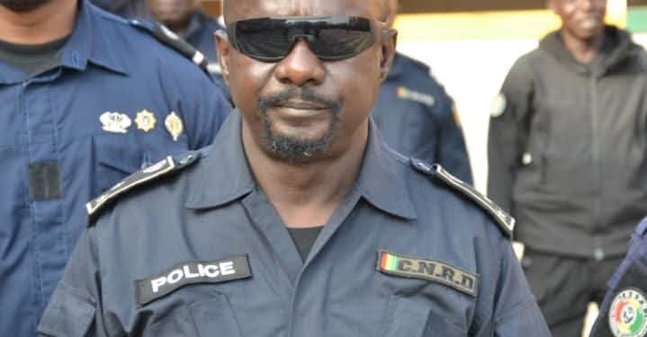 Des citoyens arnaqués par des policiers : le directeur général de la police en colère appelle la population à dénoncer les potentiels auteurs!