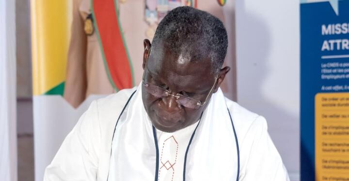 Guinée : Ahmed Kanté parmi les signataires d’un pacte historique pour la stabilité sociale et économique du pay