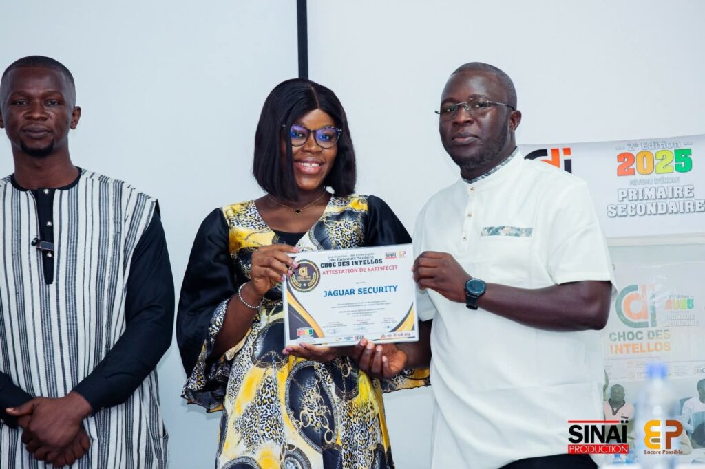 Guinée : un partenaire de 𝙹𝙰𝙶𝚄𝙰𝚁 𝚂𝙴𝙲𝚄𝚁𝙸𝚃𝚈 𝚂𝙴𝚁𝚅𝙸𝙲𝙴𝚂 satisfait de sa collaboration avec l’entreprise de sécurité ( témoignage)