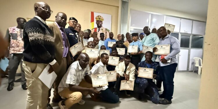 Guinée : Mohamed Lamine Simakan ,un officier à la tête bien faite