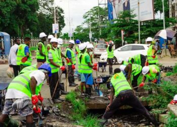 AGETIPE-Guinée : Une dynamique de développement impulsée par le Général Doumbouya et brillamment conduite par Aboubacar Kourouma