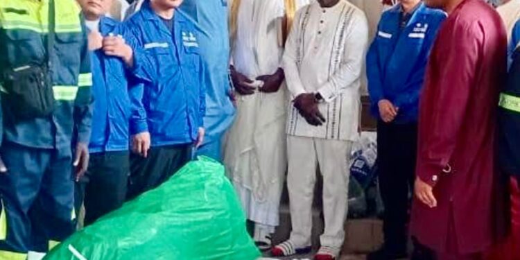 Boffa : Ahmed Kanté lance l’opération « Lamboreyah Kira » au bénéfice des communautés