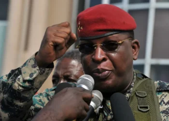 Sékouba Konaté et Dadis à l’AFP: les griffes d’El tigre contre les auteurs de l’information