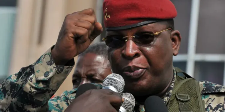 Sékouba Konaté et Dadis à l’AFP: les griffes d’El tigre contre les auteurs de l’information