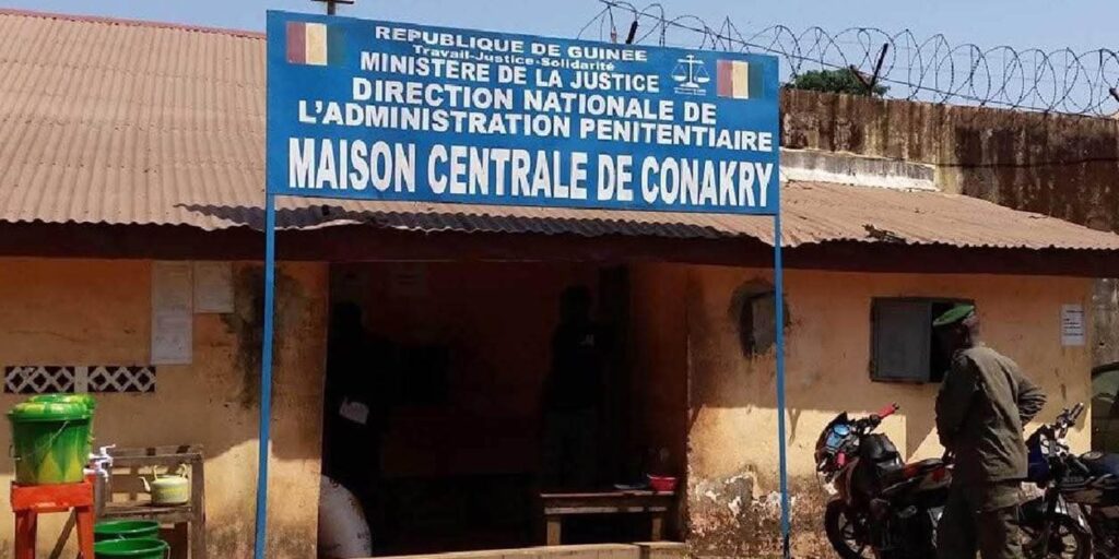 Direction générale des impôts : cinq hauts cadres placés sous mandat de dépôt à la maison centrale